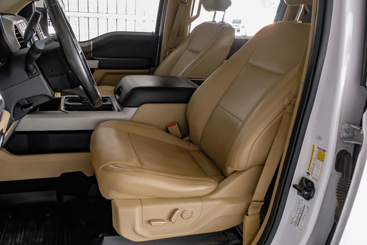 Used 2017 Ford F350 Lariat w/ Lariat Value Package image 29