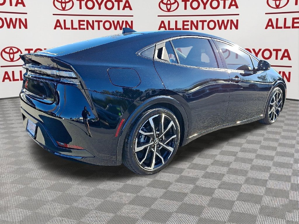 Used 2024 Toyota Prius Prime FWD image 8