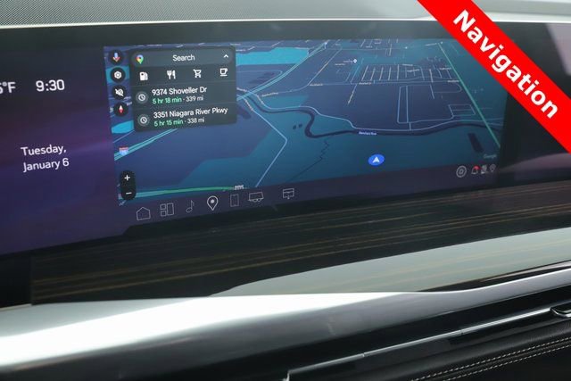 Used 2025 Cadillac Escalade ESV Premium Luxury w/ Touring Package image 5