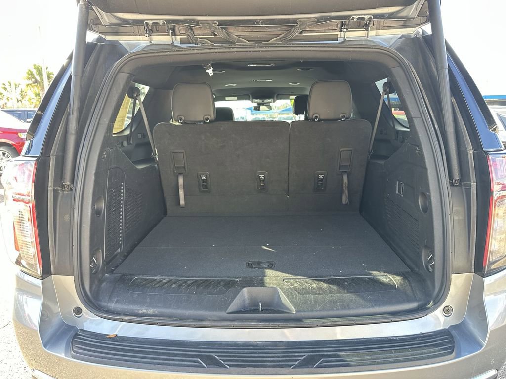 Used 2024 Chevrolet Suburban LT image 23