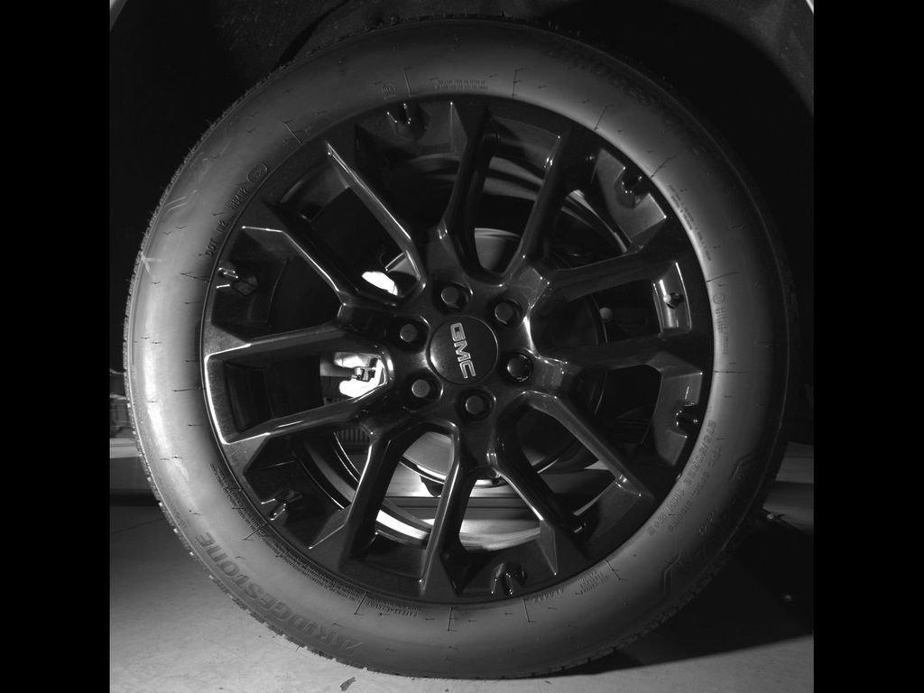 New 2026 GMC Yukon XL Denali w/ Sun & Power Step Package AWD/4WD image 16