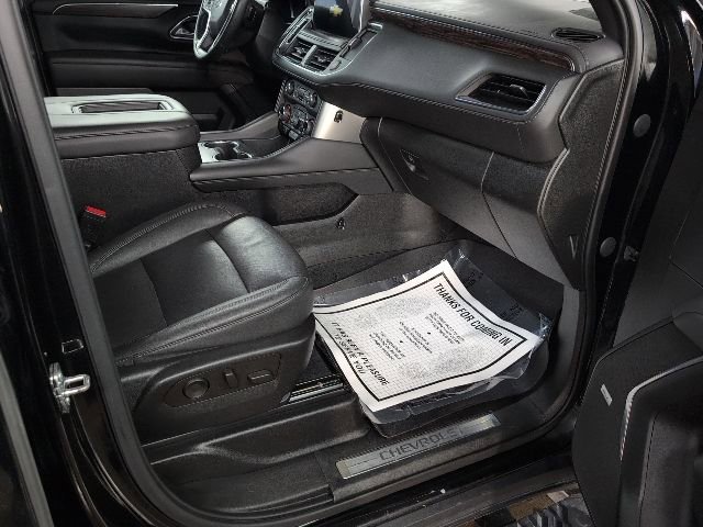 Used 2023 Chevrolet Tahoe Z71 w/ Luxury Package image 23