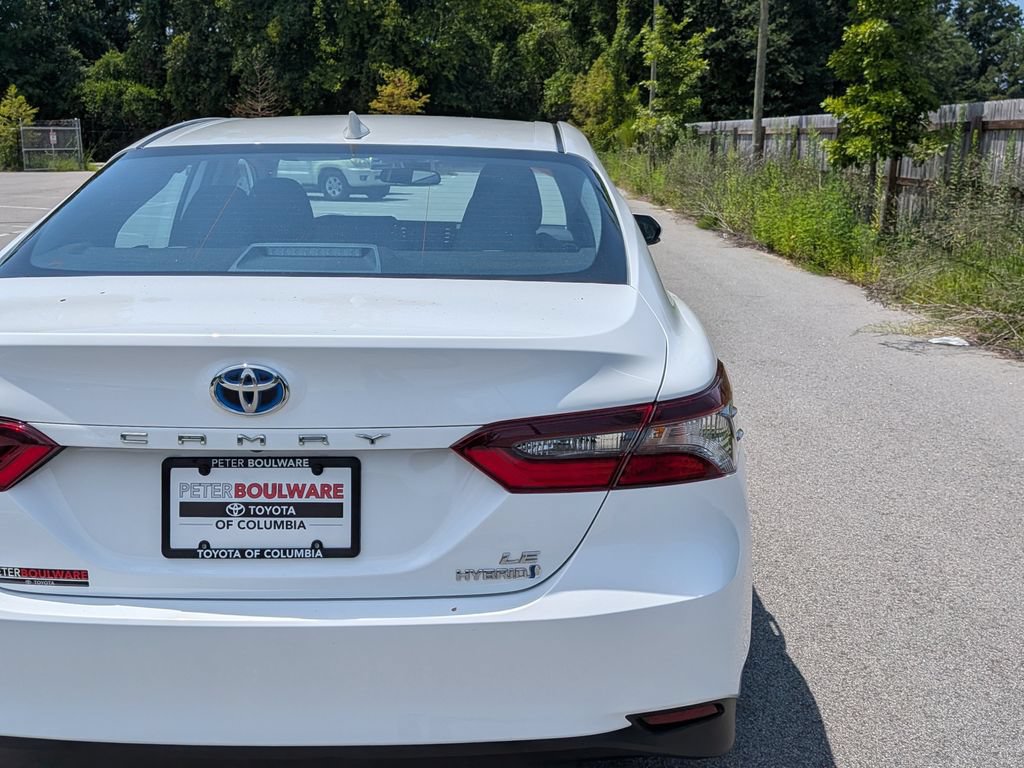 Used 2023 Toyota Camry LE FWD image 8