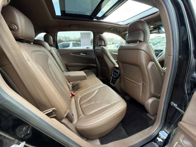 Used 2017 Lincoln MKX Reserve image 10