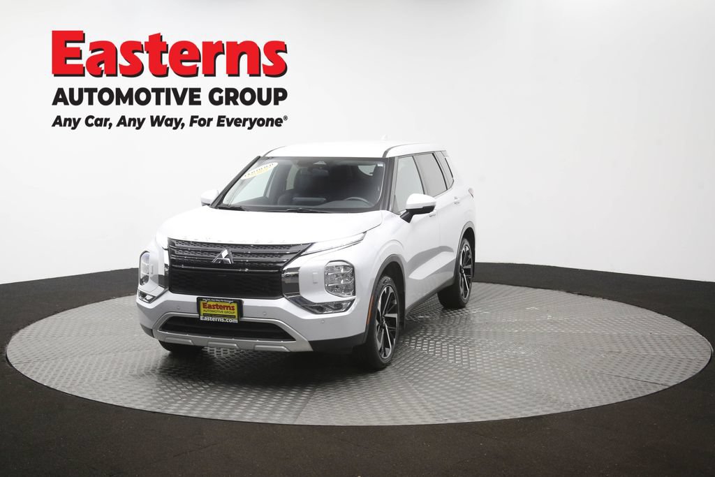Used 2024 Mitsubishi Outlander SE AWD/4WD image 53