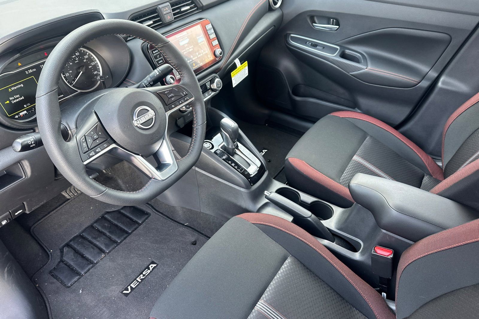 Used 2025 Nissan Versa SR w/ Trunk Package image 10