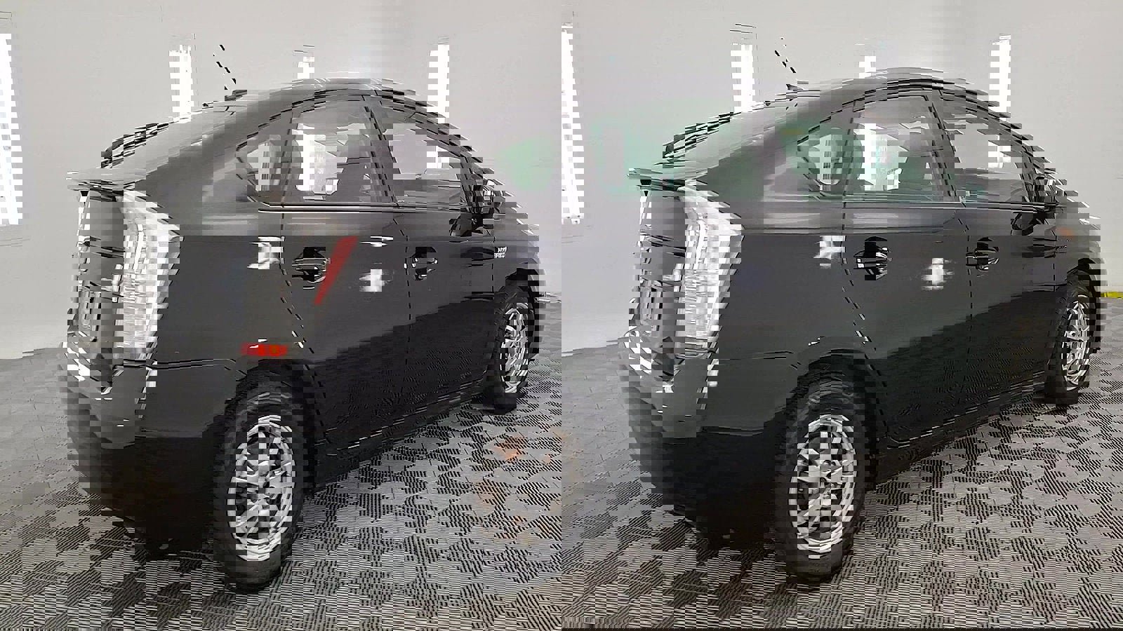 Used 2010 Toyota Prius Two image 4