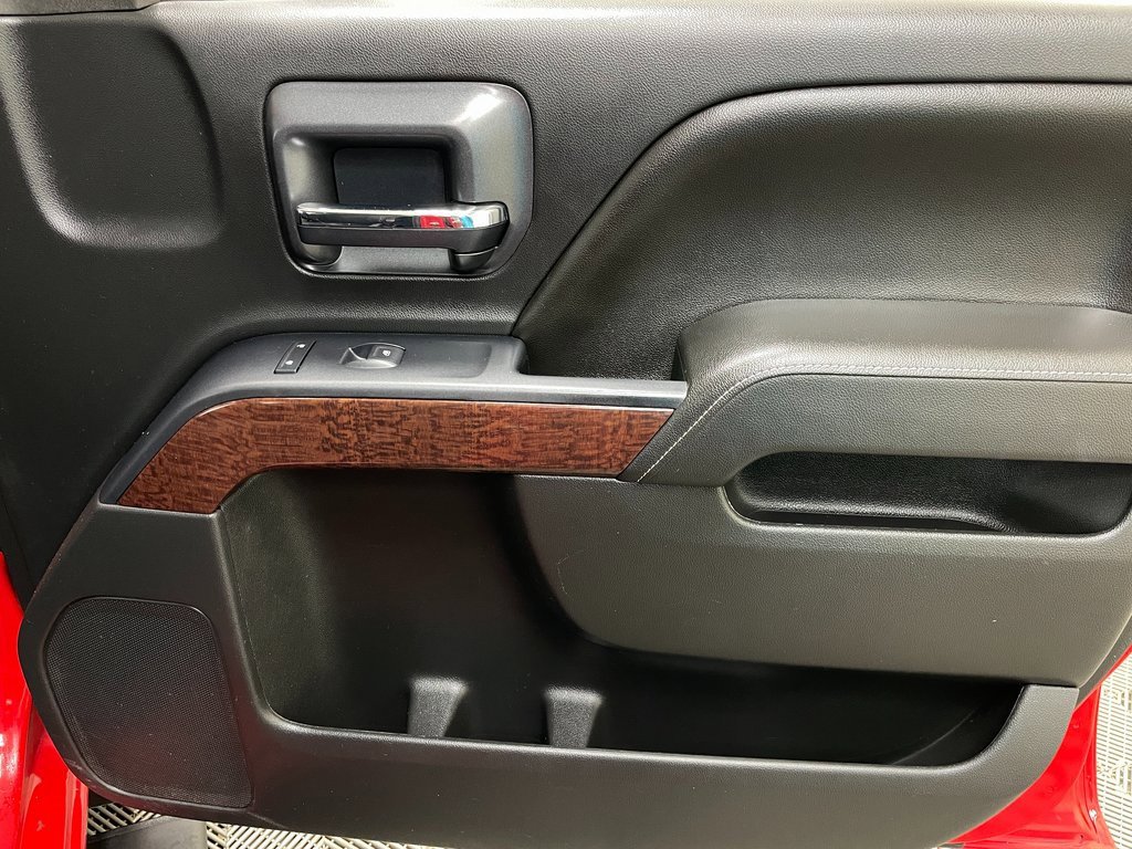 Used 2015 GMC Sierra 1500 SLE w/ SLE Value Package image 37