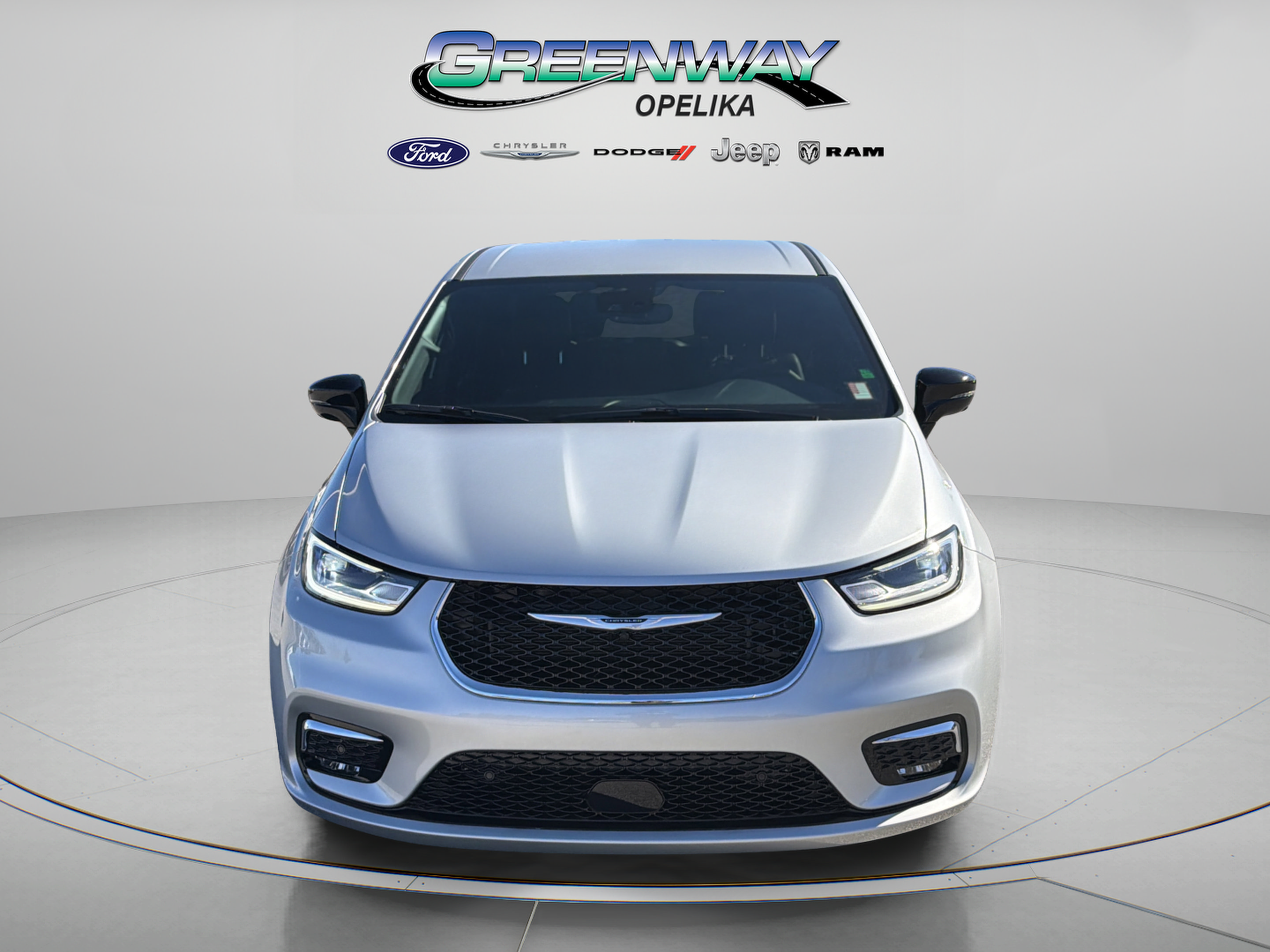 New 2026 Chrysler Pacifica Select FWD image 8