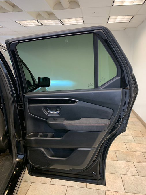Used 2025 Honda Pilot Sport image 45