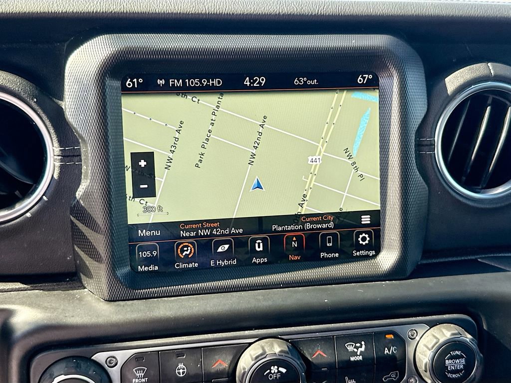 Used 2021 Jeep Wrangler Unlimited Sahara w/ Cold Weather Group image 14