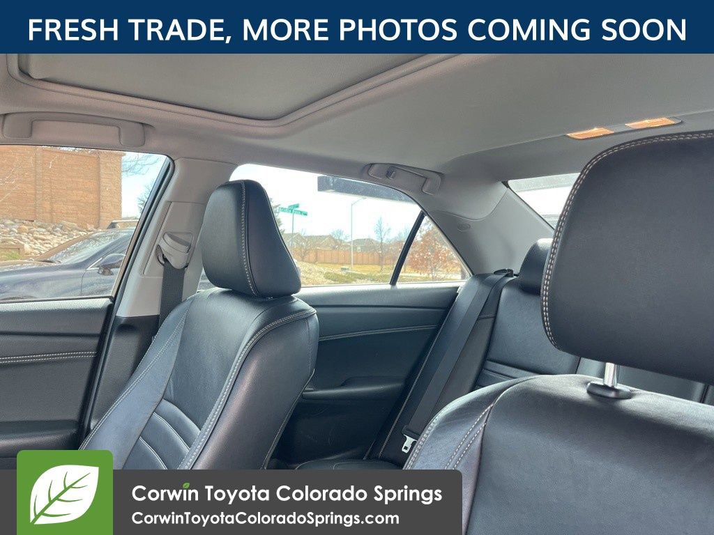 Used 2016 Toyota Camry XLE FWD image 9