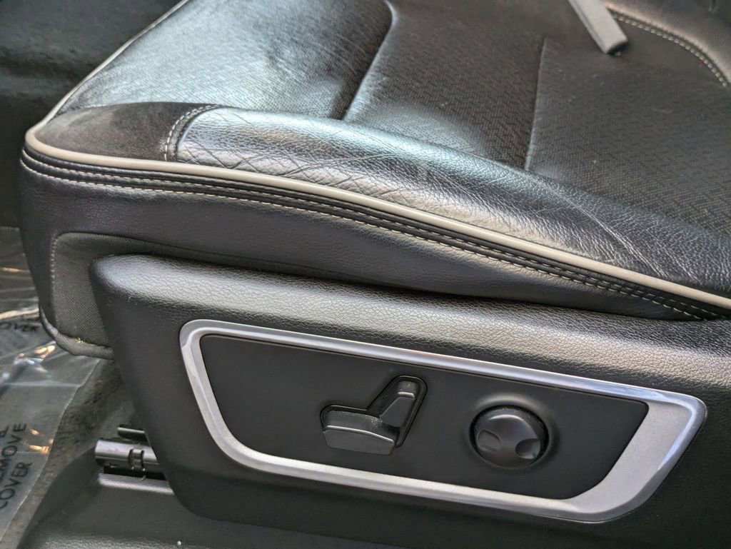 Used 2023 RAM 1500 Laramie image 15