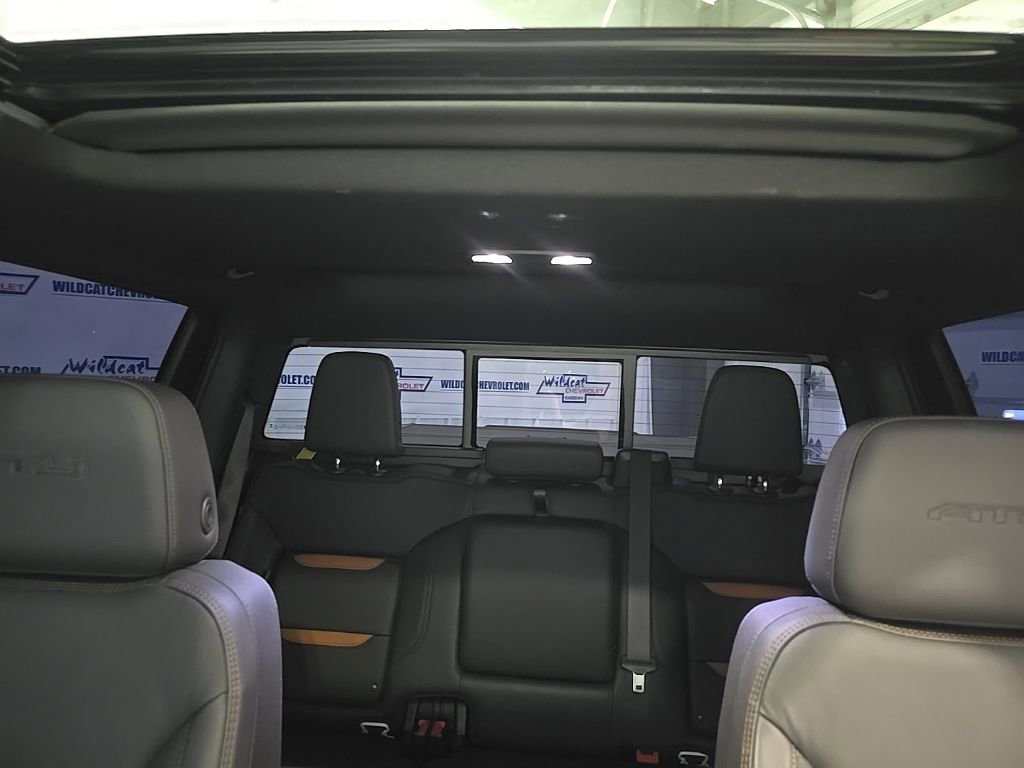 Used 2024 GMC Sierra 1500 AT4 w/ Technology Package image 17