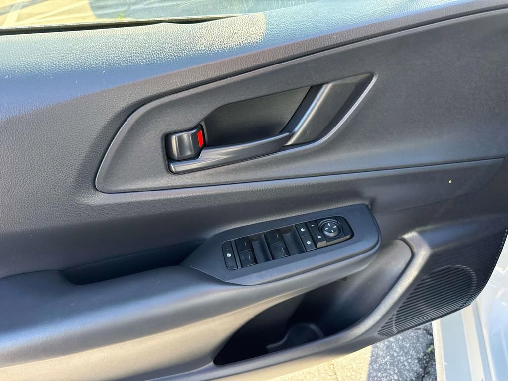 Used 2024 Toyota Prius Prime SE image 16