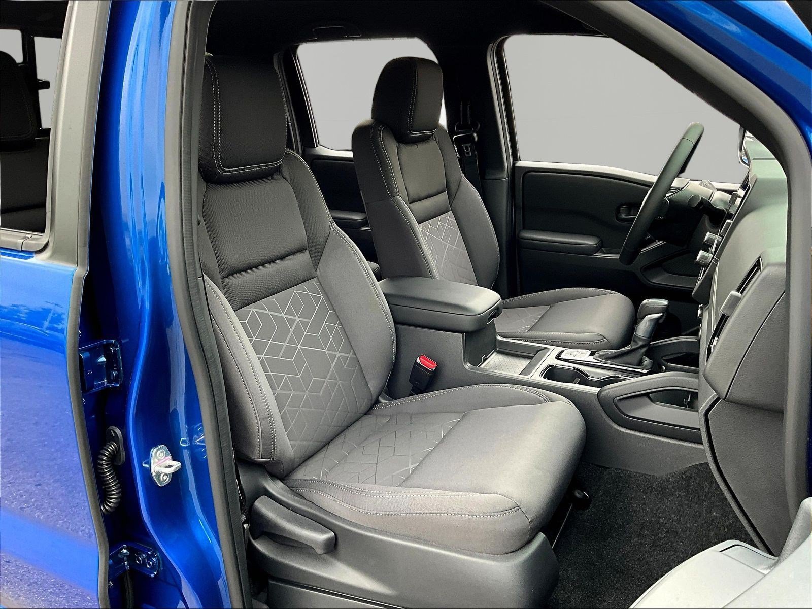 New 2027 Nissan Frontier SV w/ SV Convenience Package AWD/4WD image 19
