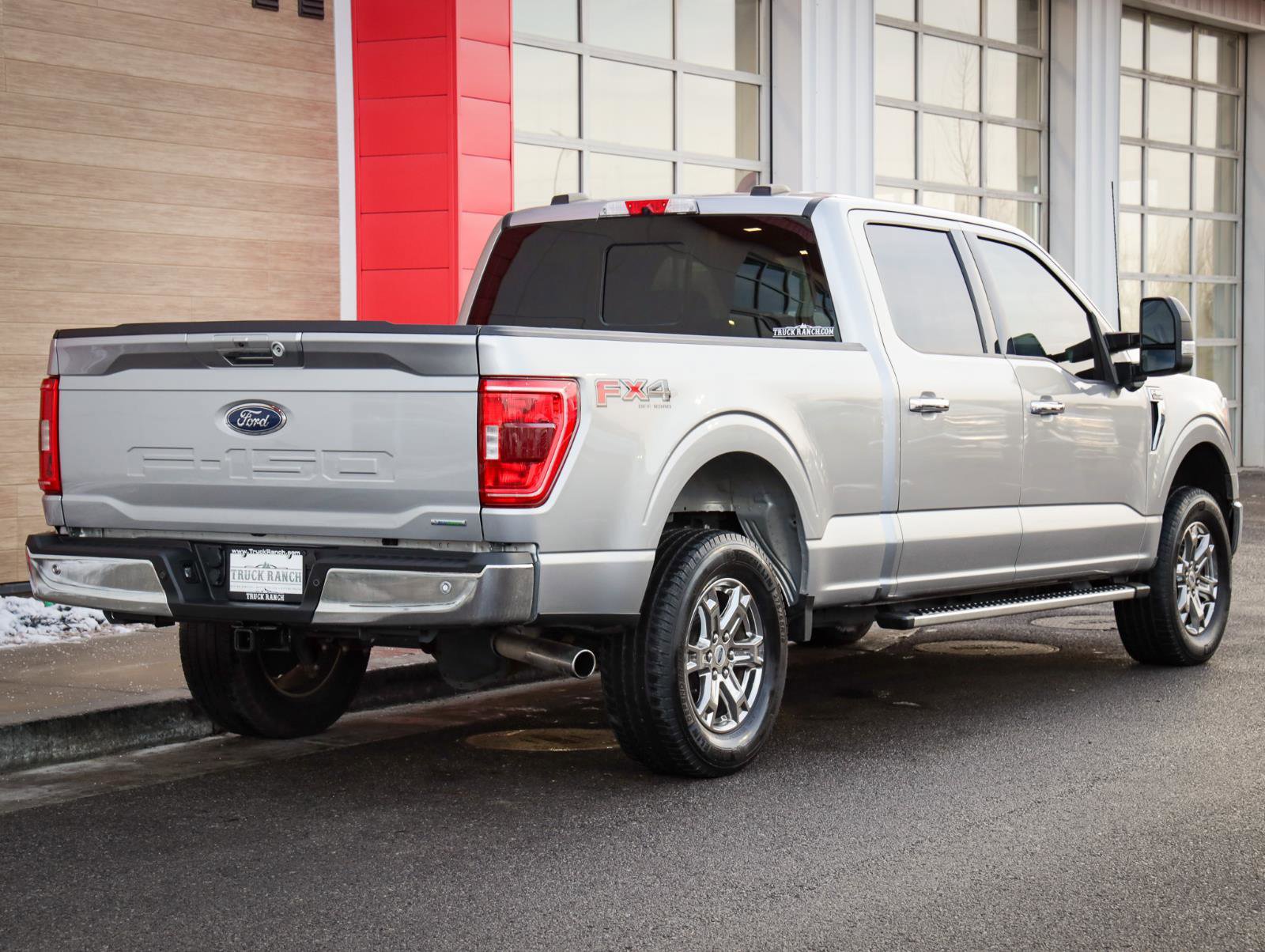 Used 2022 Ford F150 XLT w/ Equipment Group 302A High image 3