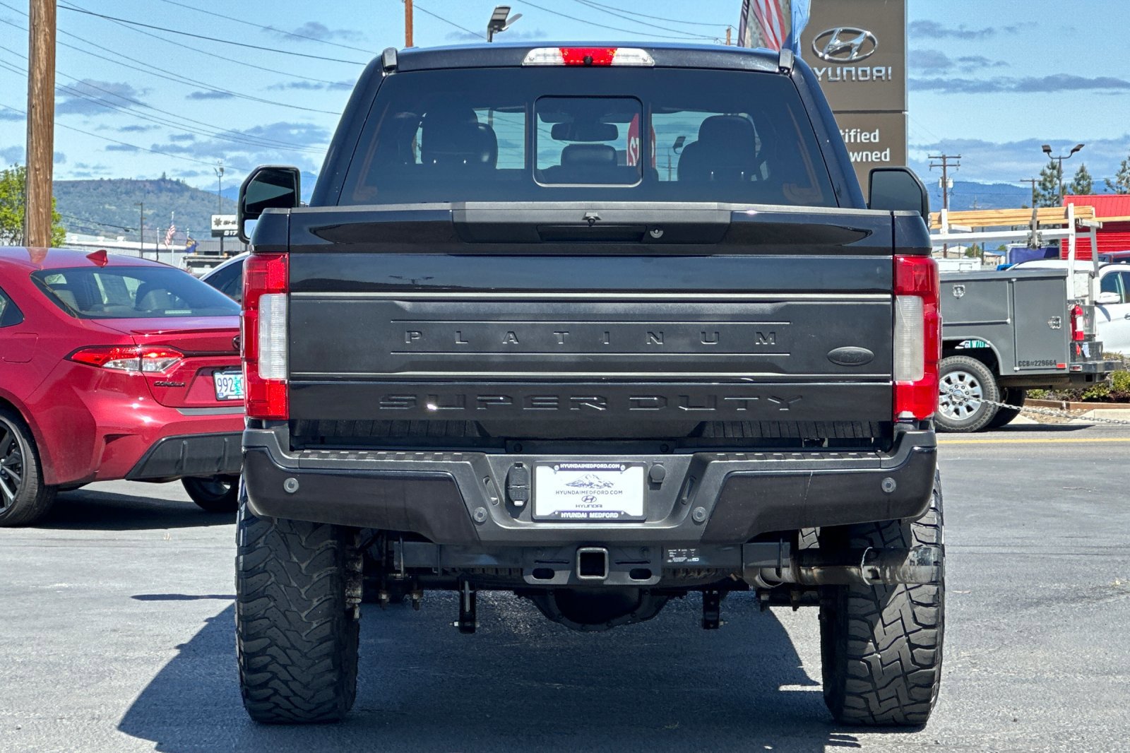 Used 2019 Ford F250 Platinum w/ Platinum Ultimate Package AWD/4WD image 5
