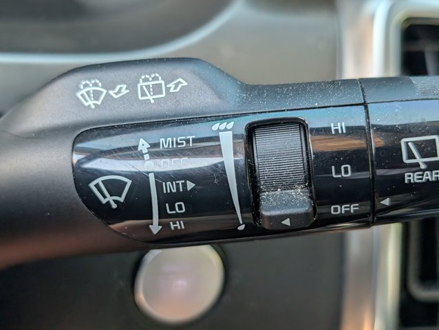 Used 2022 Kia Sorento SX image 26