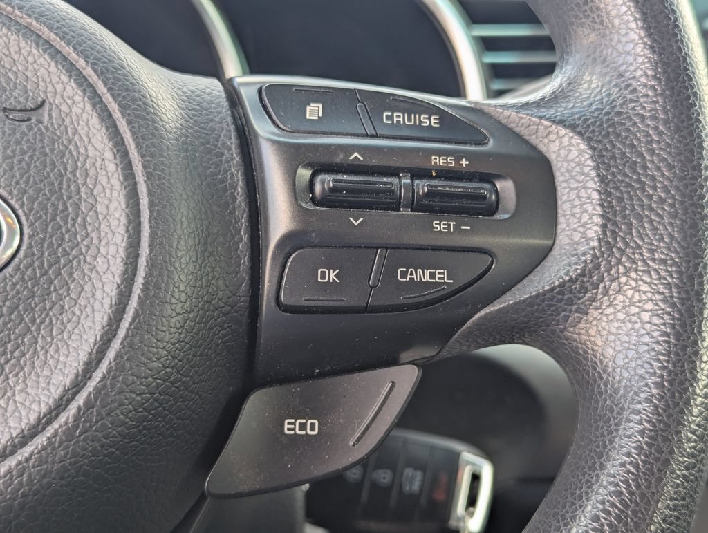 Used 2015 Kia Optima LX FWD image 18