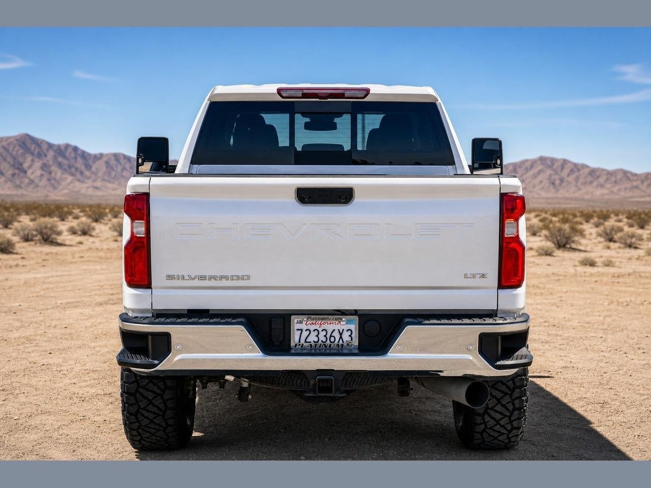 Used 2024 Chevrolet Silverado 2500 LTZ w/ LTZ Plus Package AWD/4WD image 10