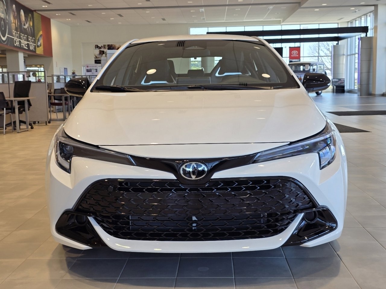 New 2026 Toyota Corolla SE FWD image 4