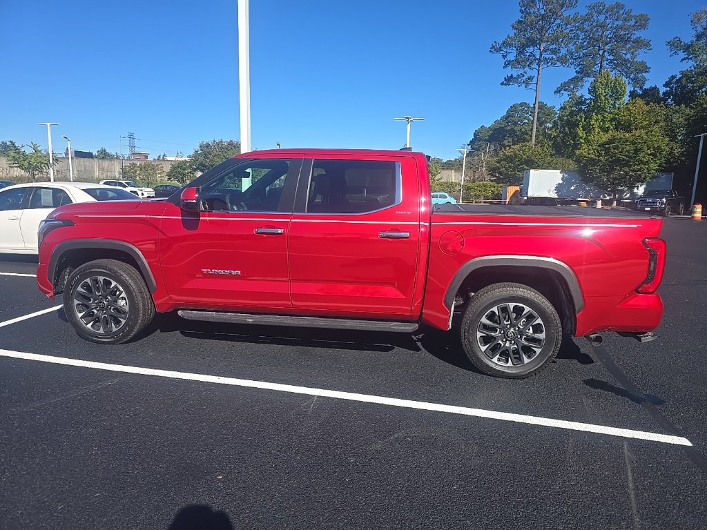 Used 2026 Toyota Tundra Limited AWD/4WD image 8