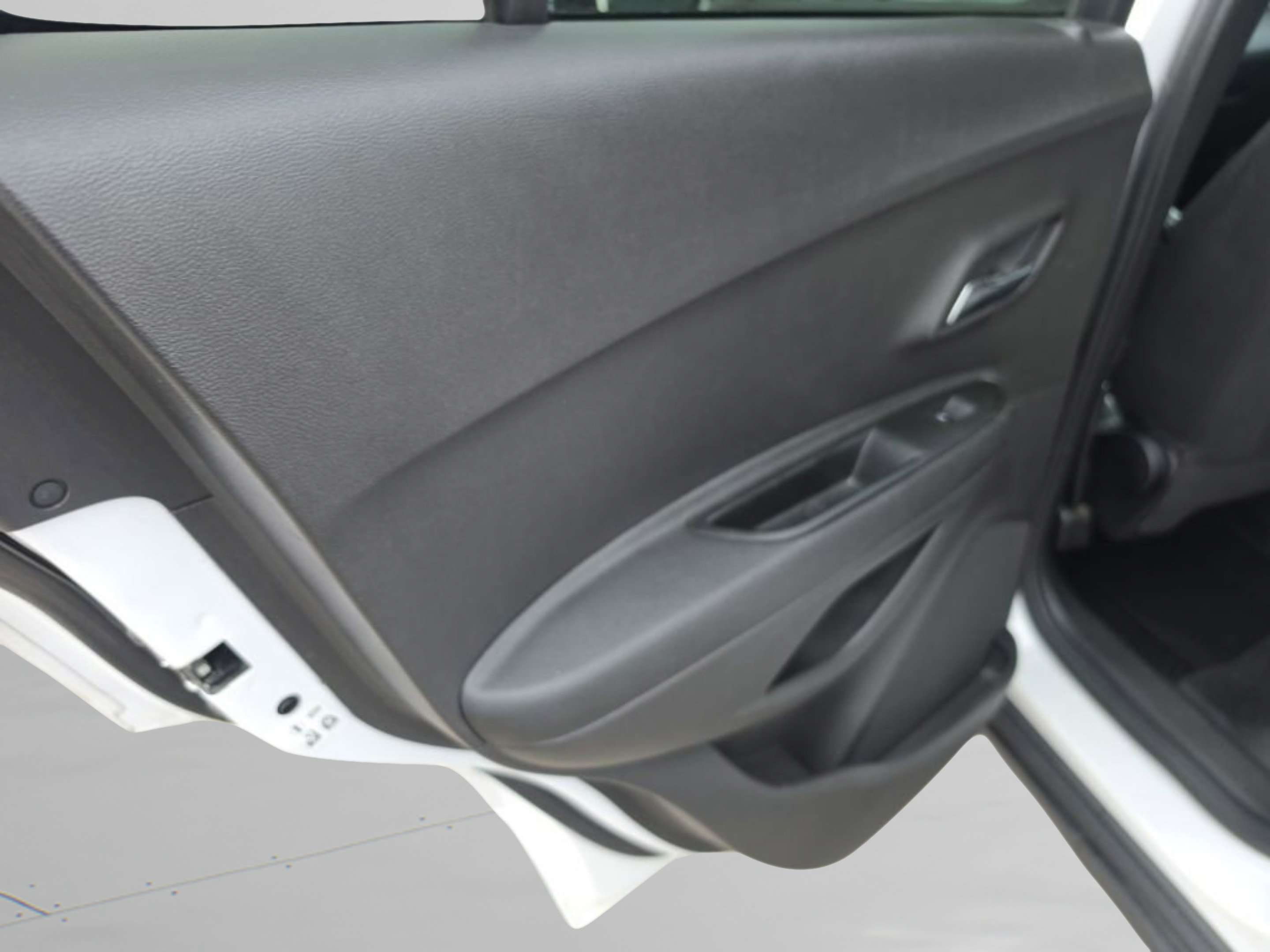 Used 2020 Chevrolet Trax LS w/ Tint and Cruise Package FWD image 26