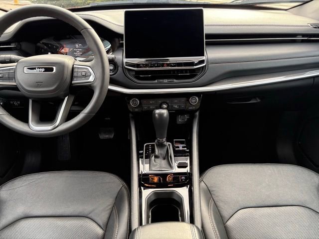 Used 2023 Jeep Compass Limited image 14