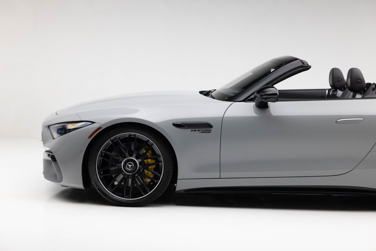 Used 2022 Mercedes-Benz SL 63 AMG 4MATIC image 37
