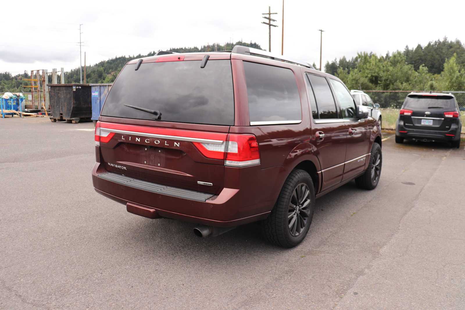 Used 2015 Lincoln Navigator 4WD image 5