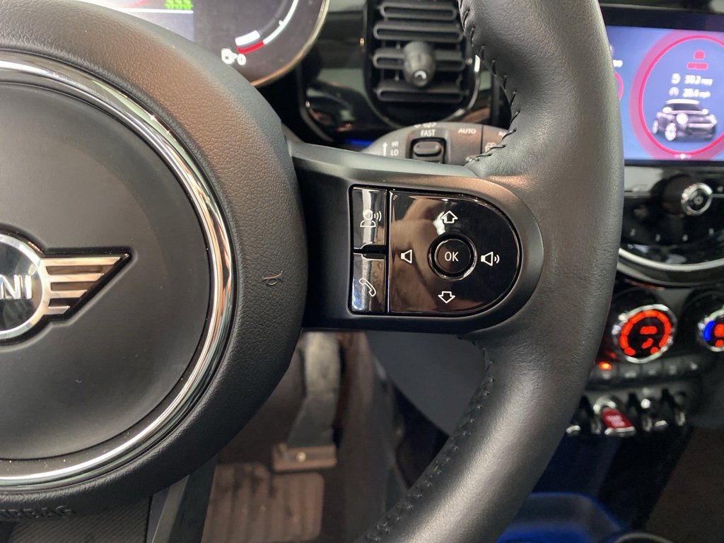 Certified 2023 MINI Cooper 4-Door Hardtop image 13