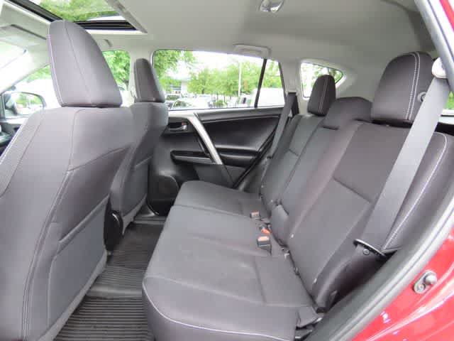 Used 2018 Toyota RAV4 XLE w/ Plus Extra Value Package AWD/4WD image 14