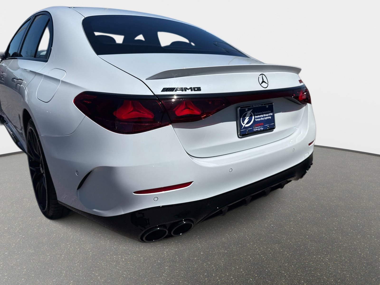 New 2026 Mercedes-Benz E 53 AMG e 4MATIC Sedan image 9