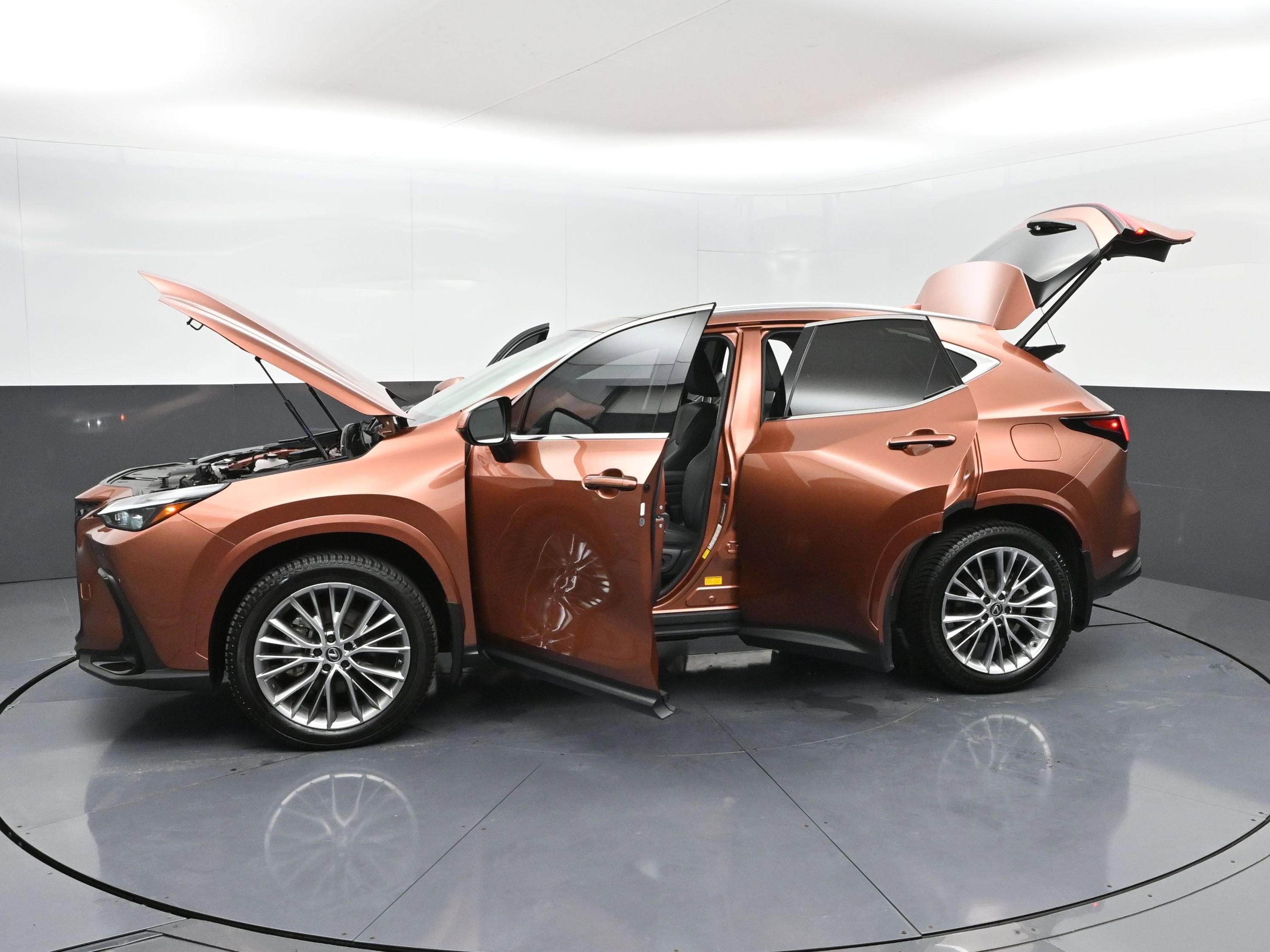 Used 2025 Lexus NX 350h AWD w/ Cold Area Package image 51