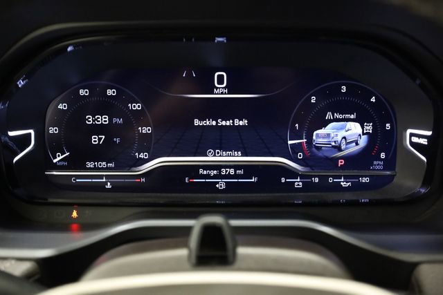 Used 2024 GMC Yukon XL Denali w/ Advanced Technology Package image 19