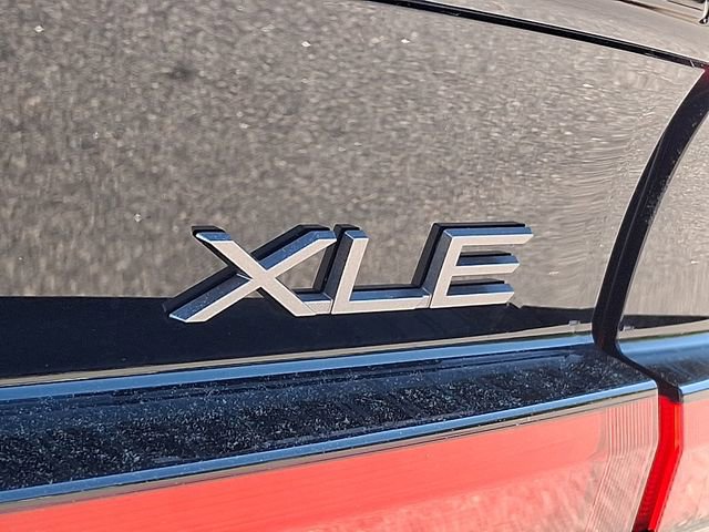 Used 2024 Toyota Prius XLE image 35