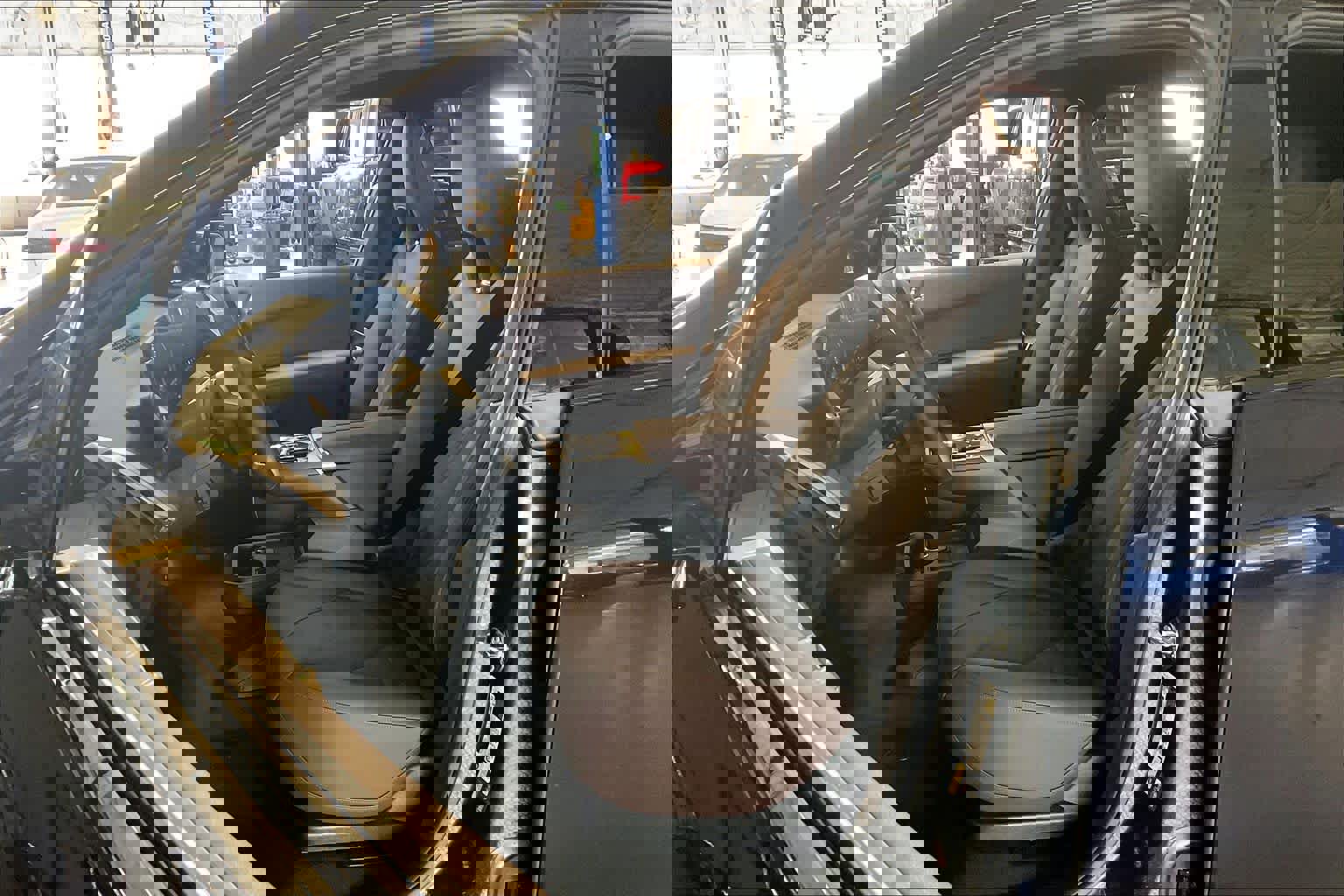 New 2026 BMW iX xDrive45 image 9