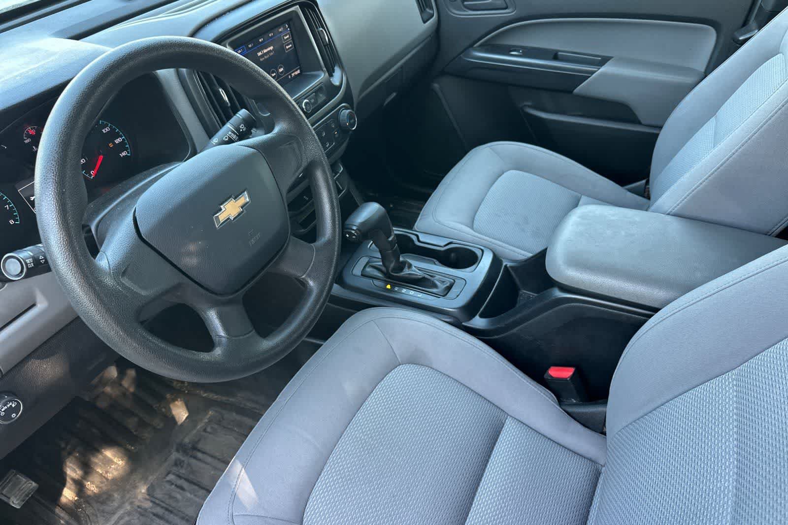 Used 2020 Chevrolet Colorado W/T RWD image 13