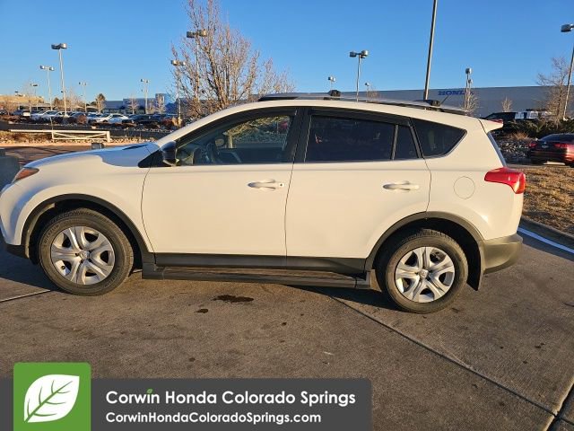 Used 2015 Toyota RAV4 LE image 4