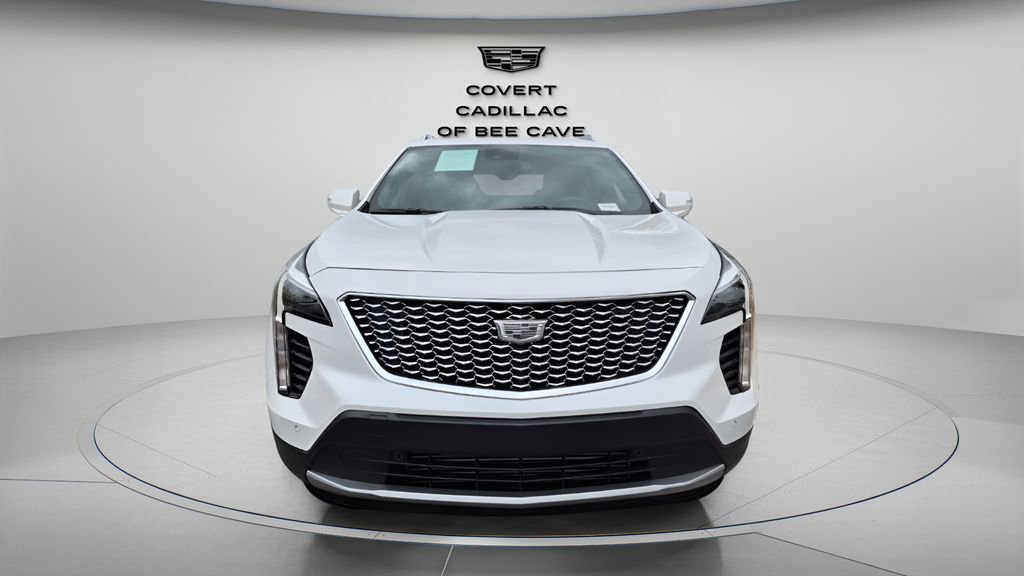Certified 2021 Cadillac XT4 Premium Luxury w/ LPO, Radiant Package image 2