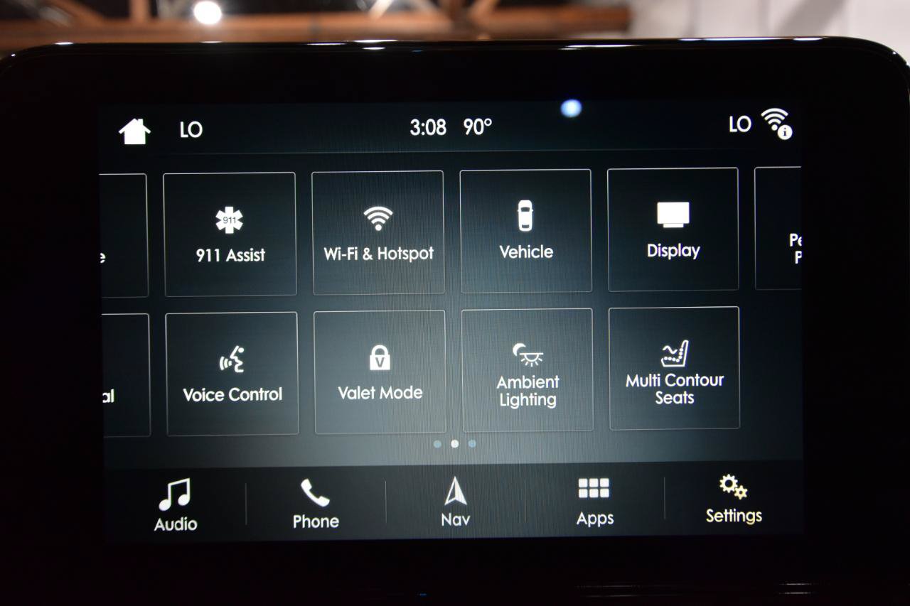 Used 2018 Lincoln Navigator L Reserve w/ Technology Package AWD/4WD image 25