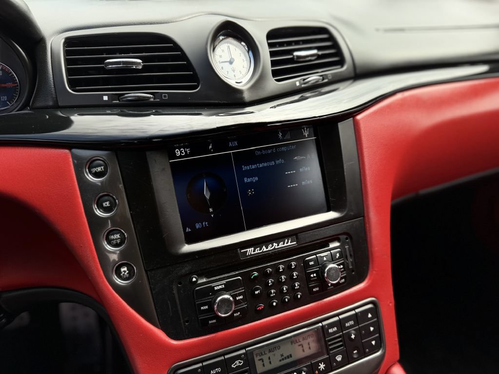 Used 2017 Maserati GranTurismo Sport RWD image 14
