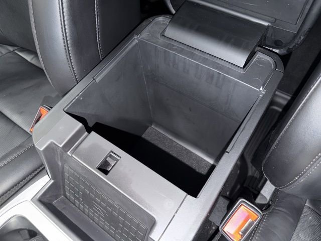 Used 2023 Ford Explorer Platinum w/ Technology Package image 22