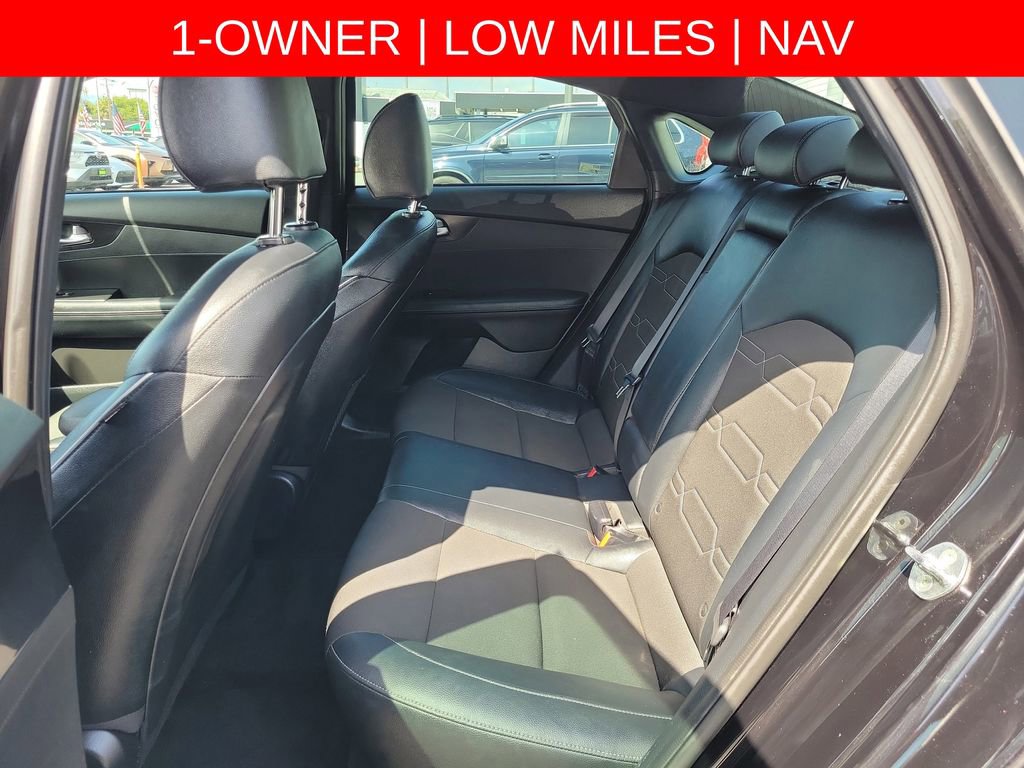 Used 2022 Kia Forte GT-Line w/ GT-Line Technology Package FWD image 16