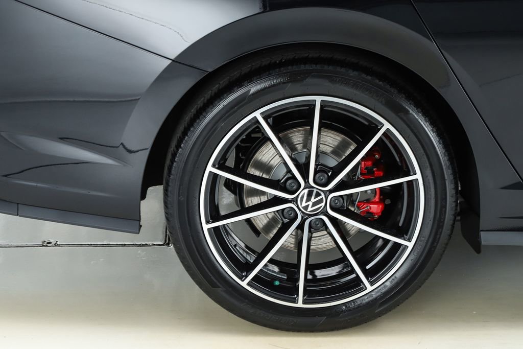 New 2026 Volkswagen Jetta GLI Autobahn image 13