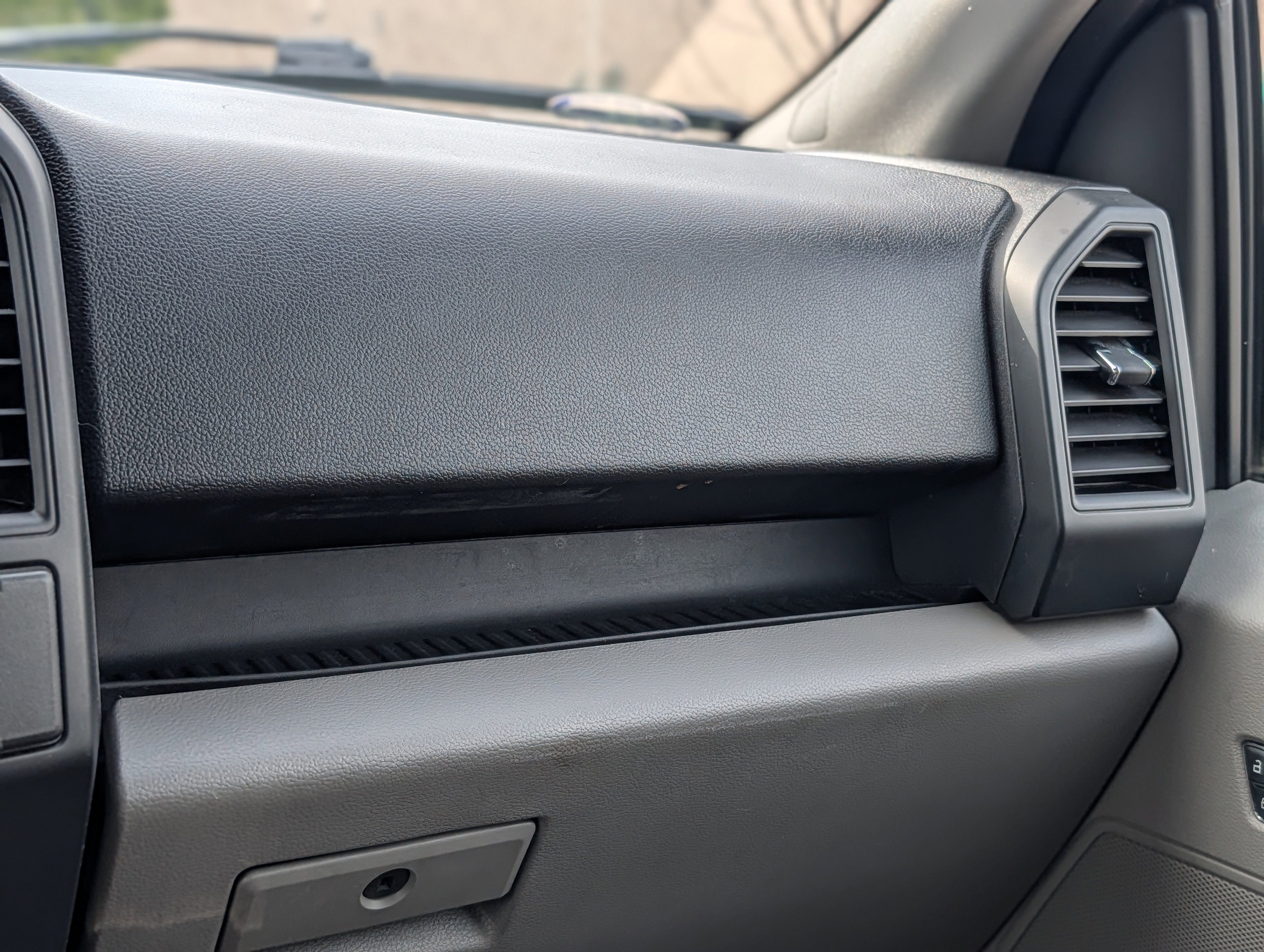 Used 2020 Ford F150 XL w/ Equipment Group 101A Mid image 16