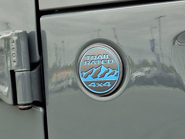 Used 2025 Jeep Wrangler Unlimited Sahara image 31