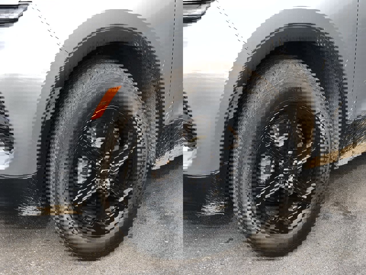 Used 2024 Chevrolet Blazer LT w/ Midnight/Sport Edition image 2