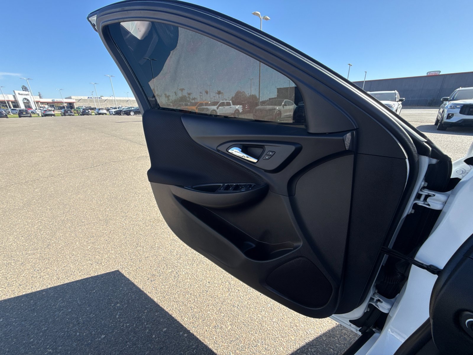 Used 2022 Chevrolet Malibu LT FWD image 10